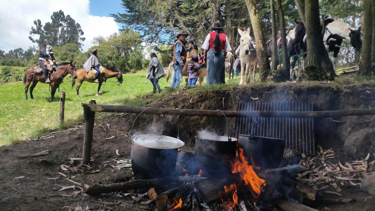 Hacienda El Sinche Hotell Machachi Eksteriør bilde